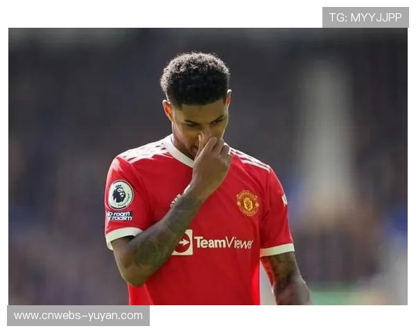 曼联埃弗顿对决，拉什福德错失单刀后心态调整受关注